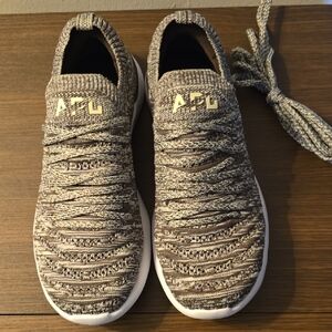NWOT APL Slip-On Knit Sneaker in Taupe and Black